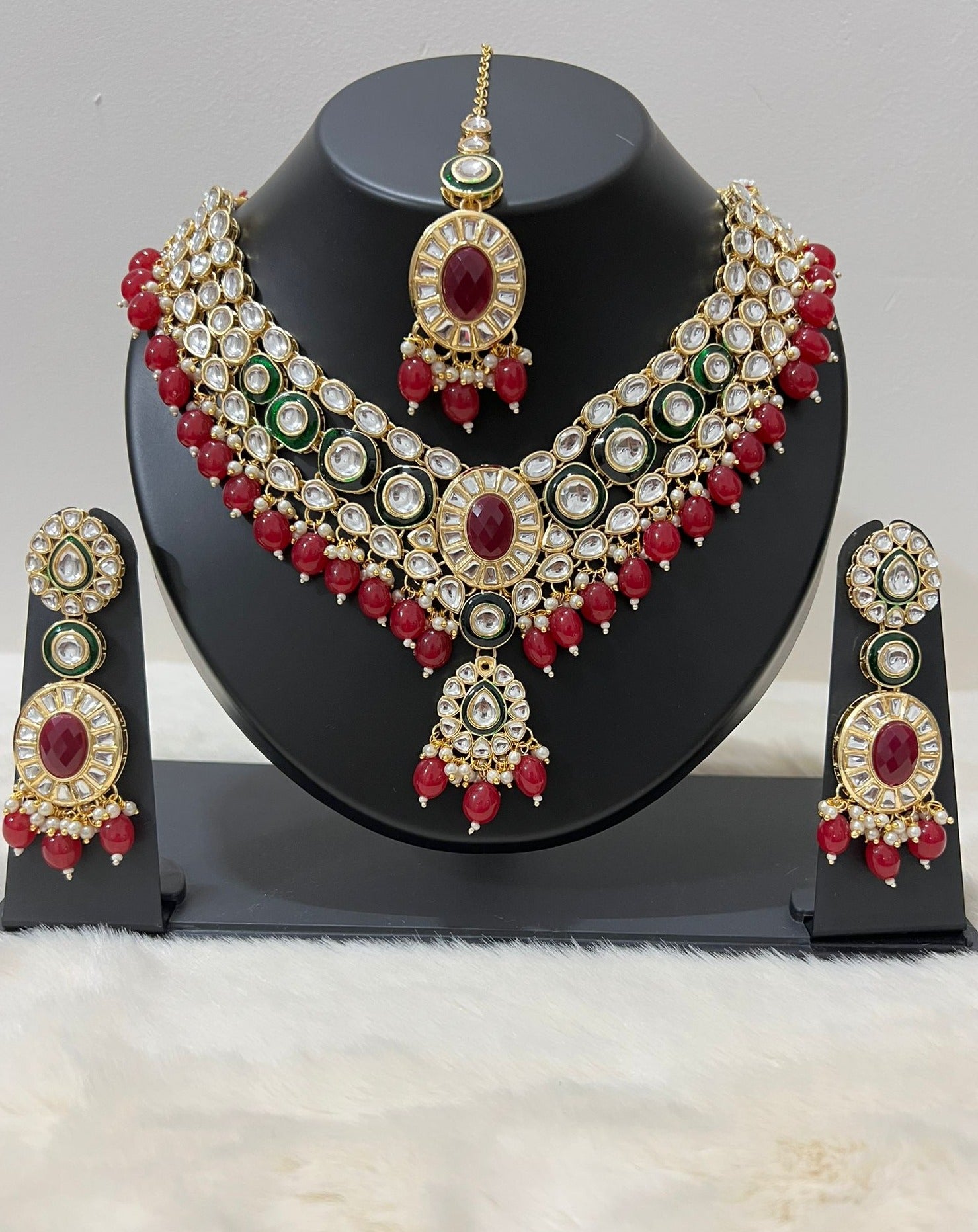 Magenta & Dark Green Pearl Kundan Necklace With Tikka Set